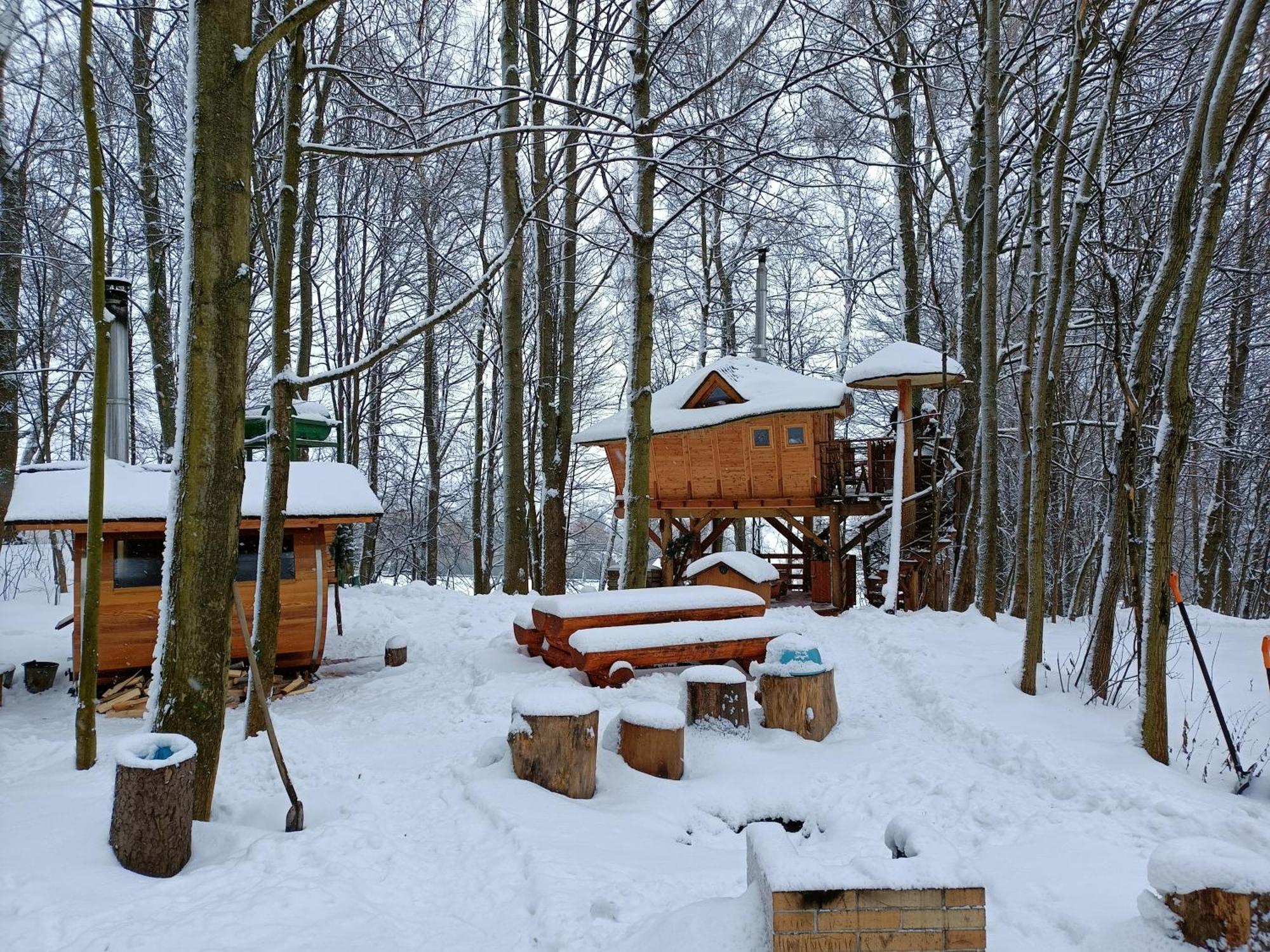Treehous Sneznik S Wellness Hotel Dolni Morava Exterior photo